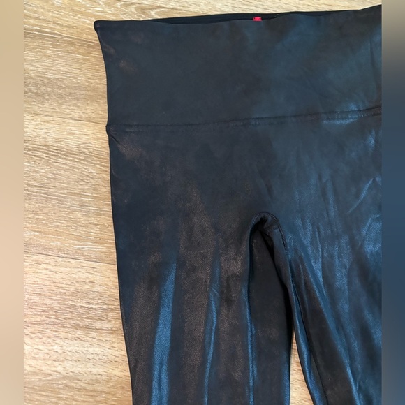 SPANX shape Faux Leather Leggings Black L - Picture 7 of 7